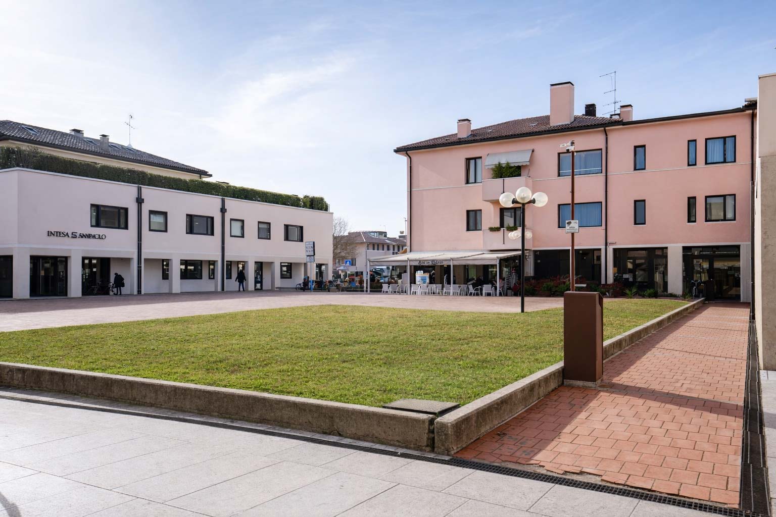 piazza-sulle-mura.jpg